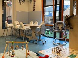 lange tafel met groen